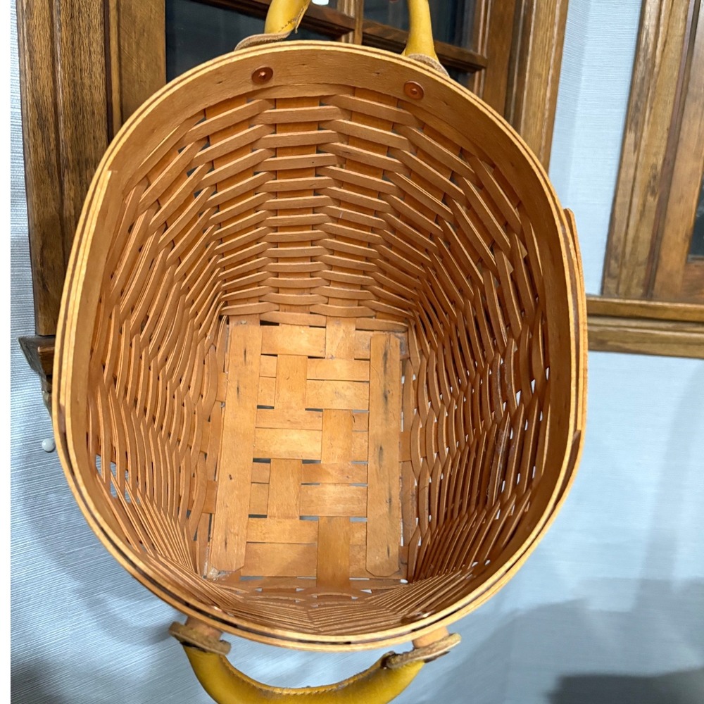Longaberger 2001 Handwoven Tall Oval Basket Yellow Leather Handles USA 10.5x11" - Picture 9 of 13
